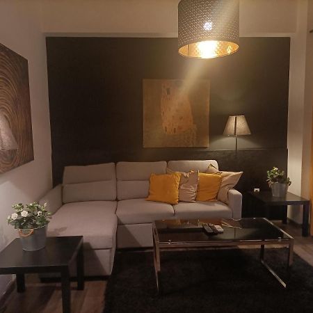 Kallimarmaro Cozy Atenas Exterior foto